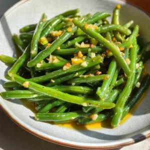 Garlicky Green Beans