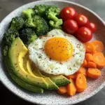 Sunny-Side Egg with Avocado, Tomatoes & Steamed Veggies
